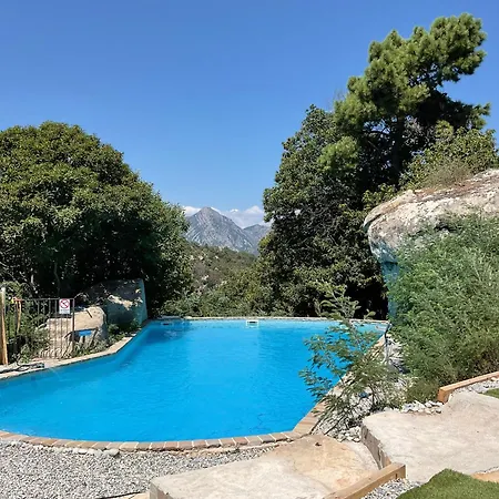Domaine Le Rocher D Argent Avec Piscine Exterieur ,Jacuzzi Interieur Et Salle De Jeux Berre-des-Alpes Exterior photo