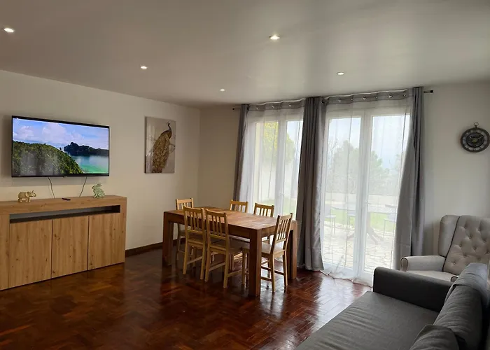 Domaine Le Rocher D Argent Avec Piscine Exterieur ,Jacuzzi Interieur Et Salle De Jeux