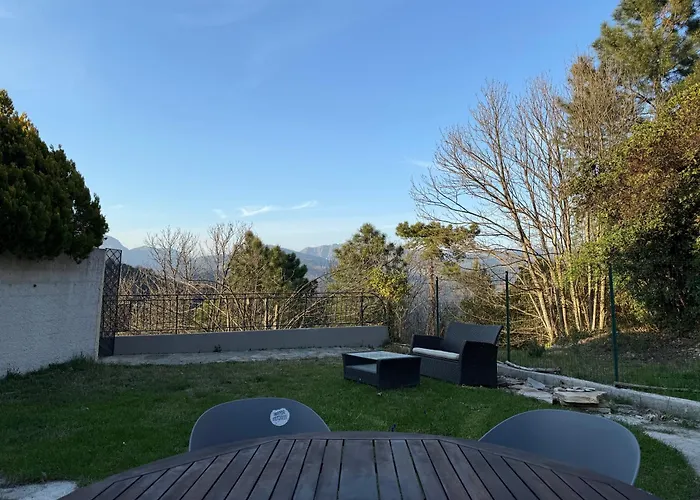 Domaine Le Rocher D Argent Avec Piscine Exterieur ,Jacuzzi Interieur Et Salle De Jeux