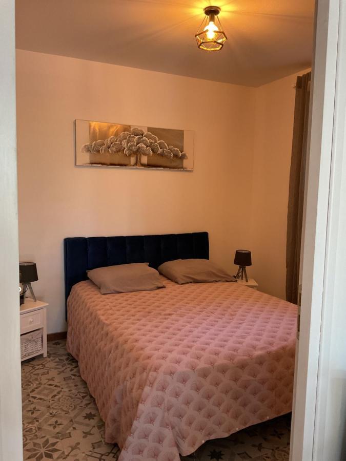 Domaine Le Rocher D Argent Avec Piscine Exterieur ,jacuzzi Interieur Et Salle De Jeux Berre-des-Alpes
