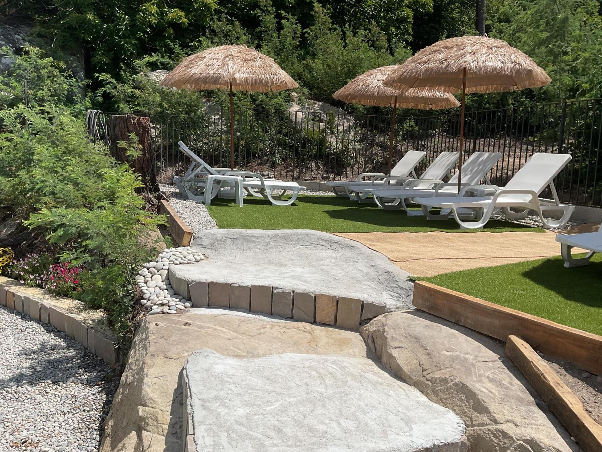 Domaine Le Rocher D Argent Avec Piscine Exterieur ,jacuzzi Interieur Et Salle De Jeux Berre-des-Alpes