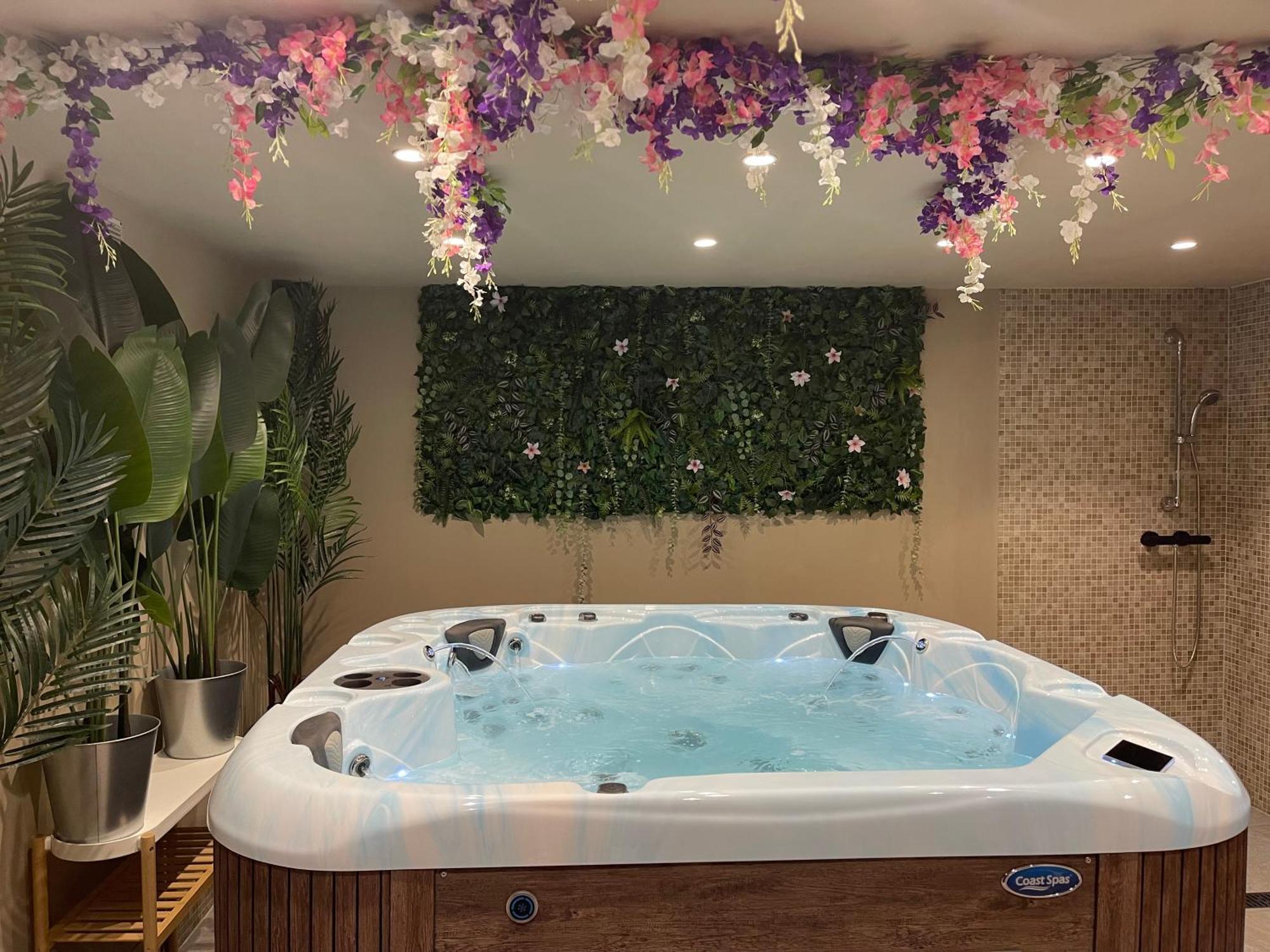 Appartement Domaine Le Rocher D Argent Avec Piscine Exterieur ,jacuzzi Interieur Et Salle De Jeux *