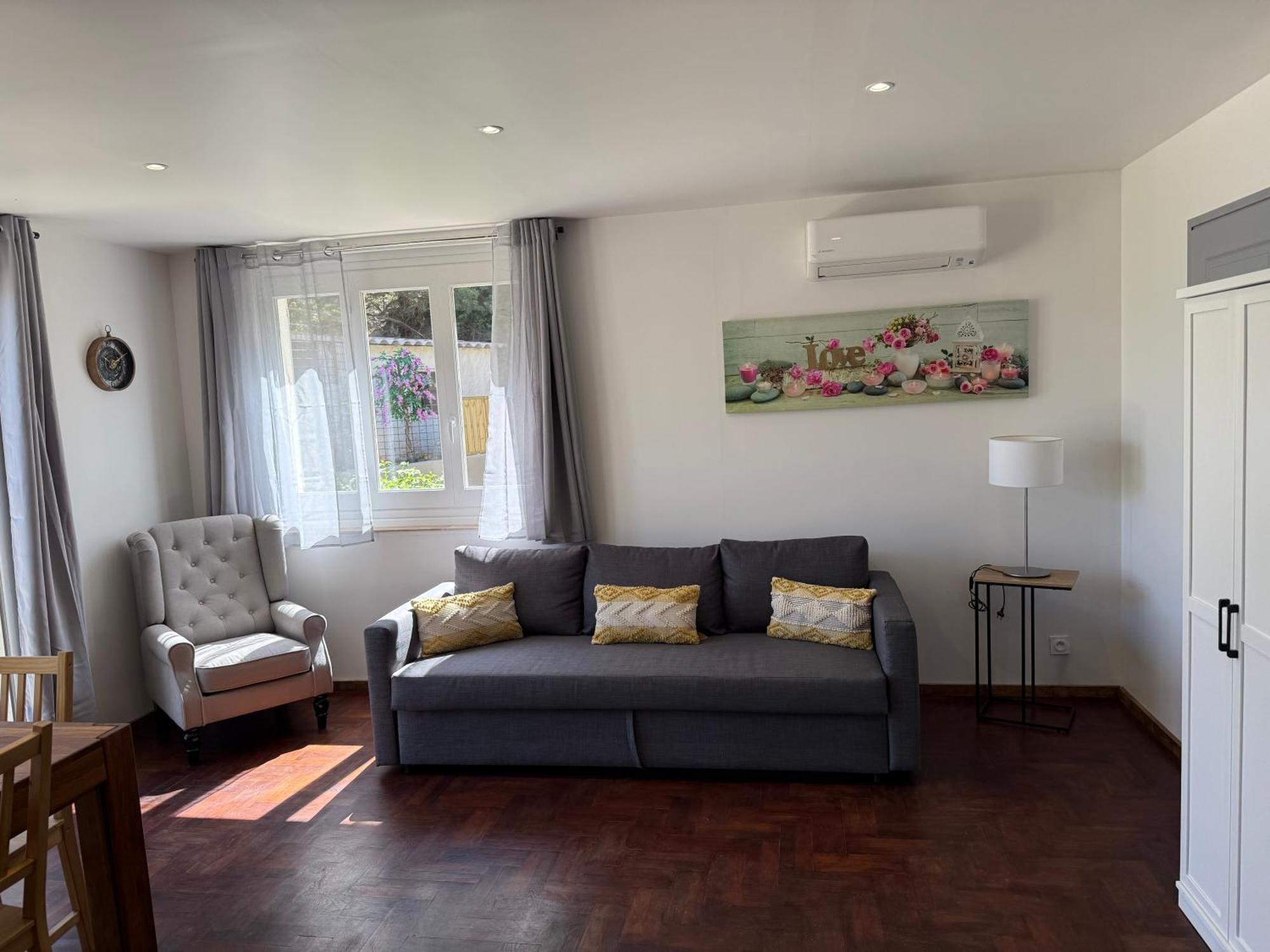 Domaine Le Rocher D Argent Avec Piscine Exterieur ,jacuzzi Interieur Et Salle De Jeux Appartement Berre-des-Alpes